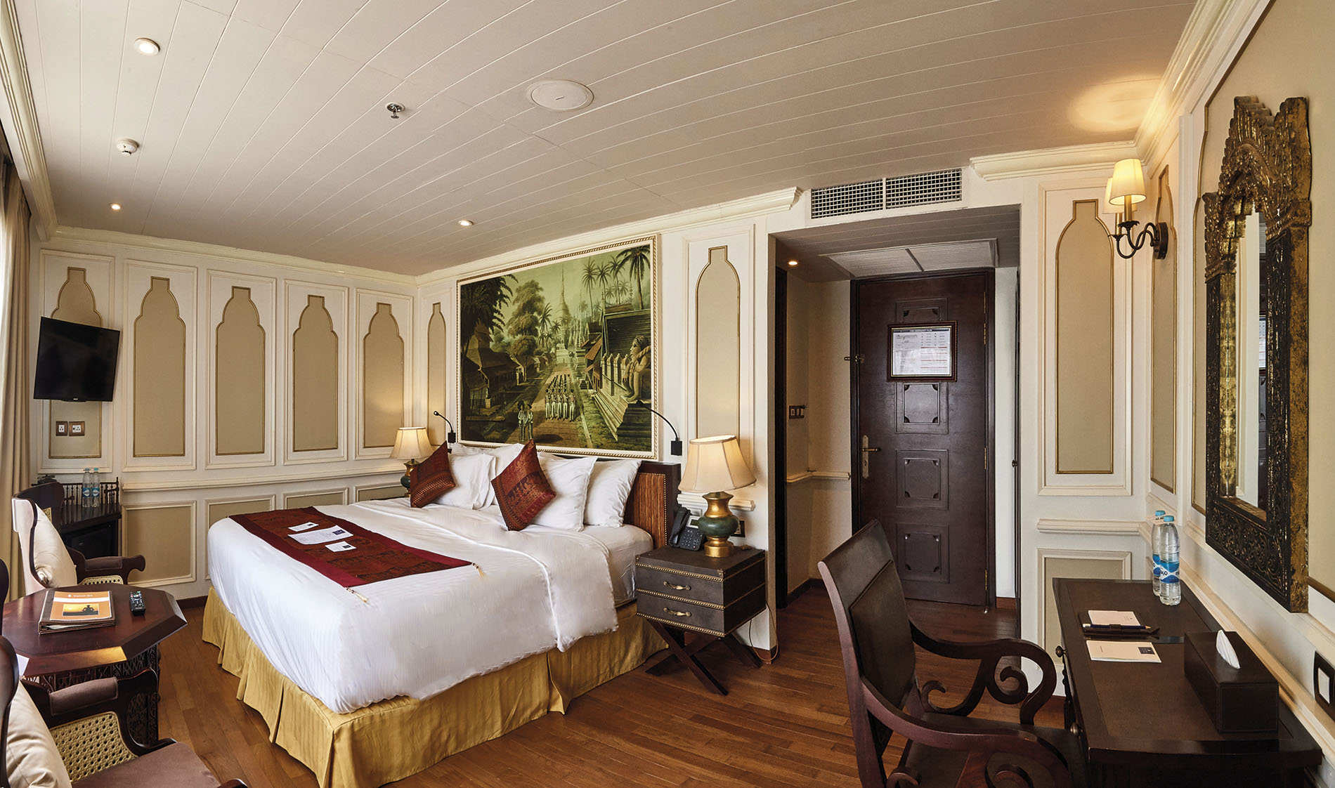 Maugham Suite F.jpg